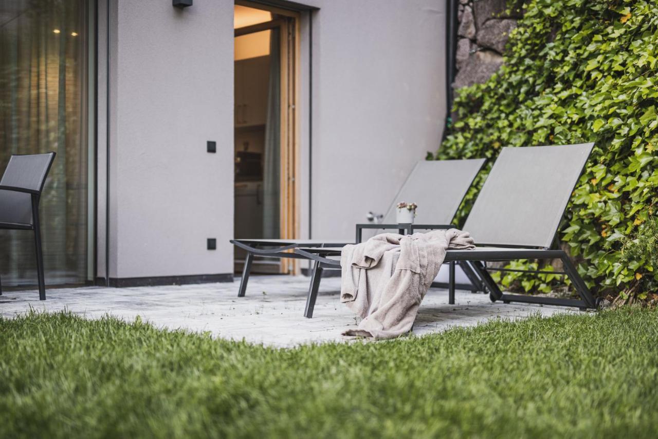 Residence Nives เบรสซาโนเน ภายนอก รูปภาพ