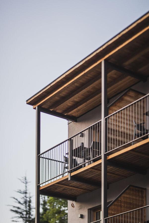 Residence Nives เบรสซาโนเน ภายนอก รูปภาพ